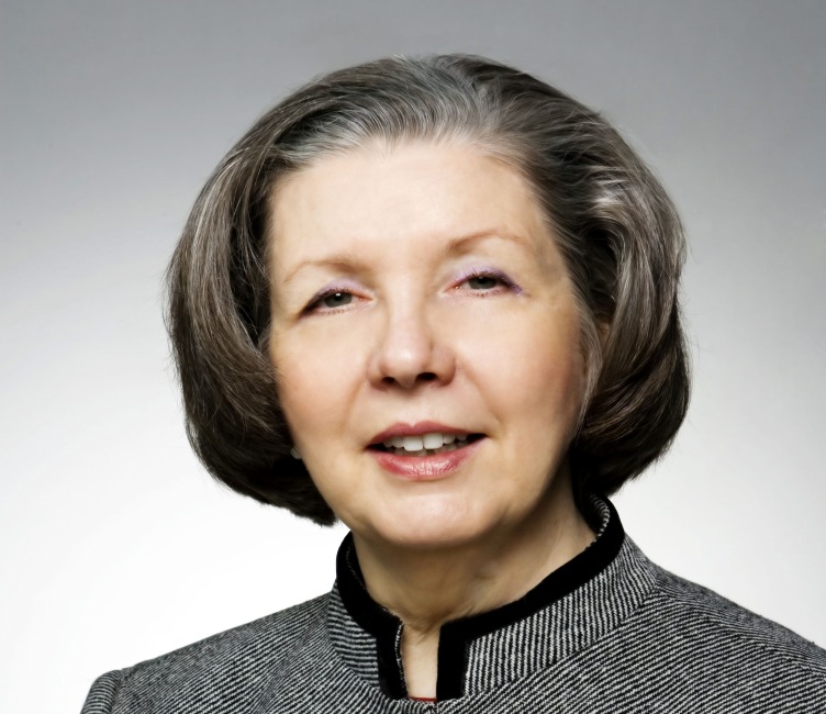 Dra. Kristine Gebbie