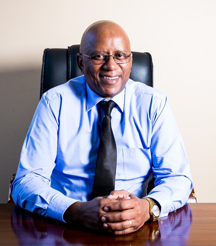 Dr Percy Mahlathi